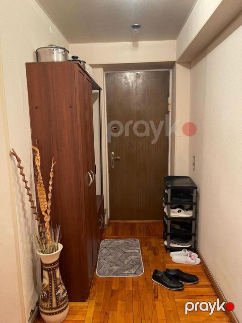2-otaqlı mənzil, Ü.Hacıbəyov küç., 60 m² — Bakı