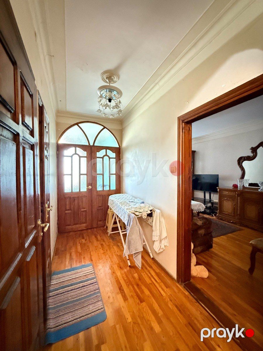 Satılır 4 otaqlı köhnə tikili 95 m² — Mənzil, Bakı (8)