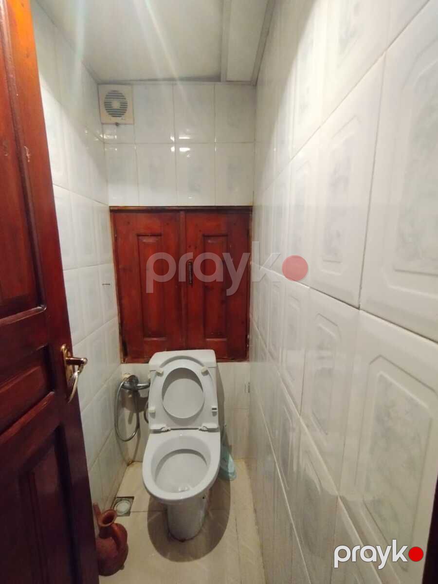 Satılır 4 otaqlı köhnə tikili 100 m² — Mənzil, Bakı (10)