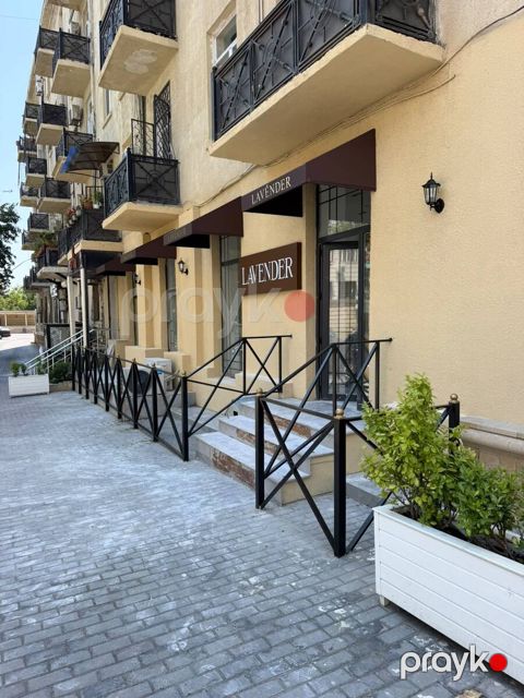 Satılır obyekt 68 m² — Bakı