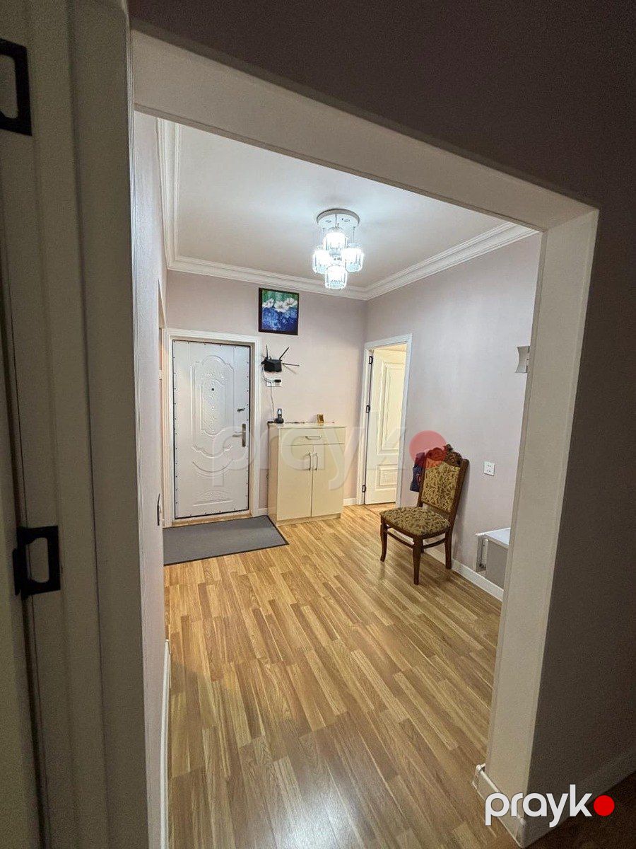 Satılır 4 otaqlı köhnə tikili 95 m² — Mənzil, Bakı (3)
