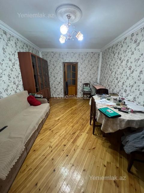 Satılır 3 otaqlı Bina evi menzil (Köhnə tikili), 65 m², 2-ci mikrorayon — Sumqayıt