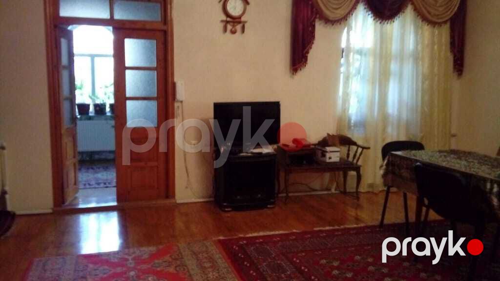 Satılır 5 otaqlı həyət evi/bağ evi 250 m² — Ev, villa, Bakı (12)