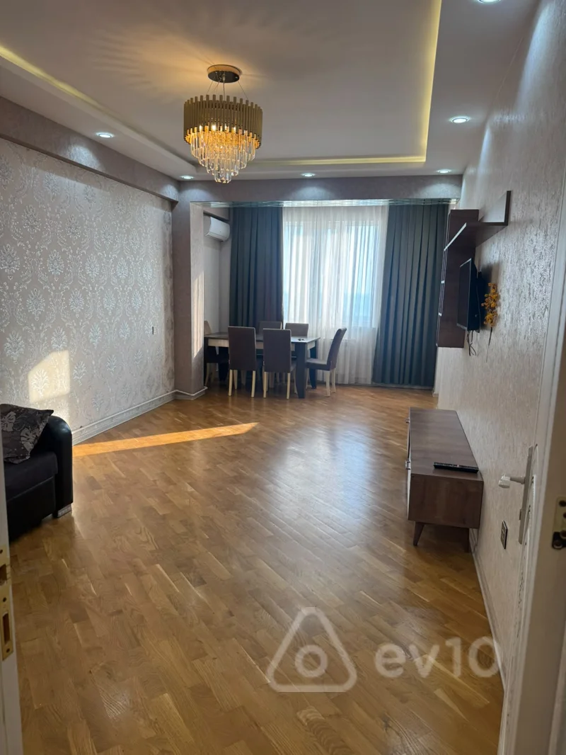 2 otaqlı mənzil, 73 m², Qədir Məmmədov küçəsi — kirayə — Bakı