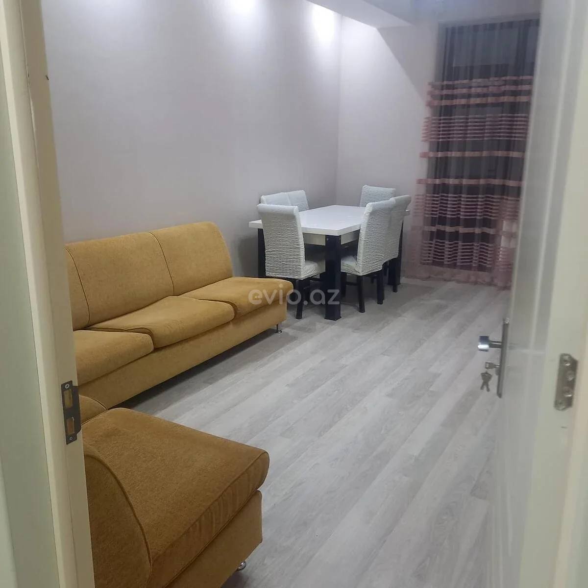 Kirayə 2 otaqlı mənzil Bakıxanov qəsəbəsində — Bakı