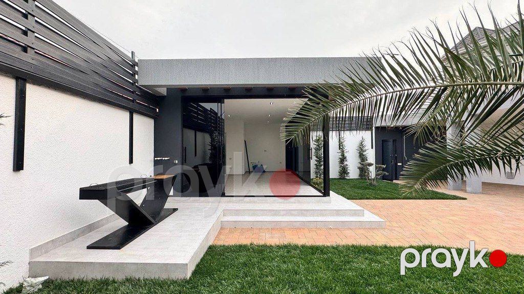 Satılır 5 otaqlı həyət evi/bağ evi 250 m² — Ev, villa, Bakı (7)