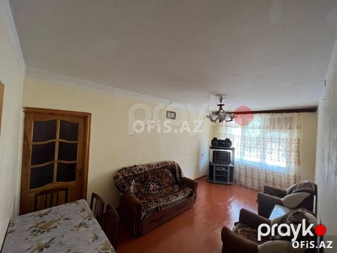 Köhnə tikili Satılır Xırdalan, Xırdalan ş, 28-ci küçə, Köhnə bazarın yanı, 5 otaq, 120 m² — Xırdalan