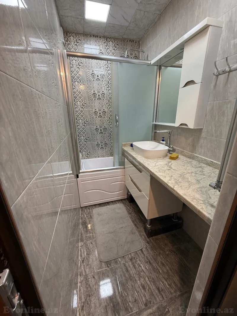 Satılır 2 otaqlı Mənzil Köhnə tikili 65 m² Bakı, Nərimanov r — Mənzil, Bakı (8)