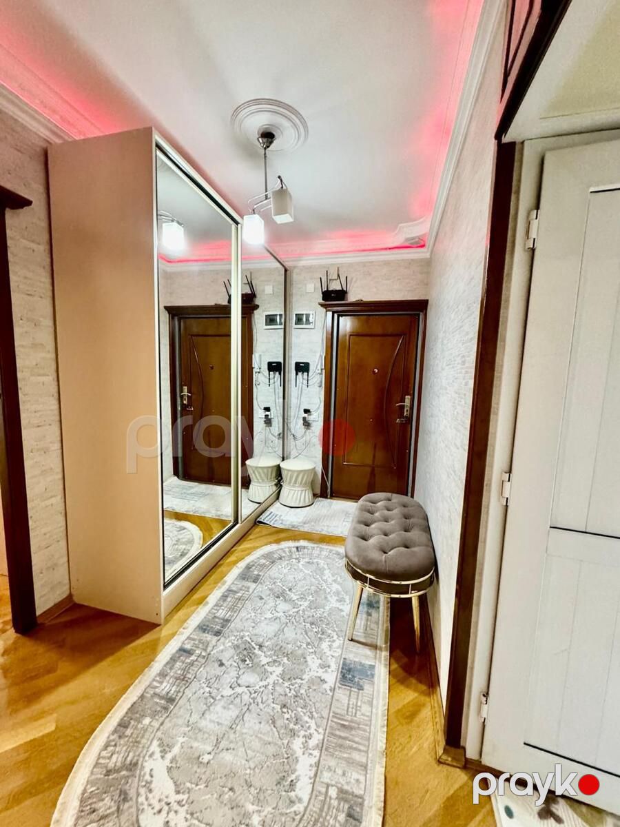 Satılır 3 otaqlı köhnə tikili 100 m² — Mənzil, Bakı (10)