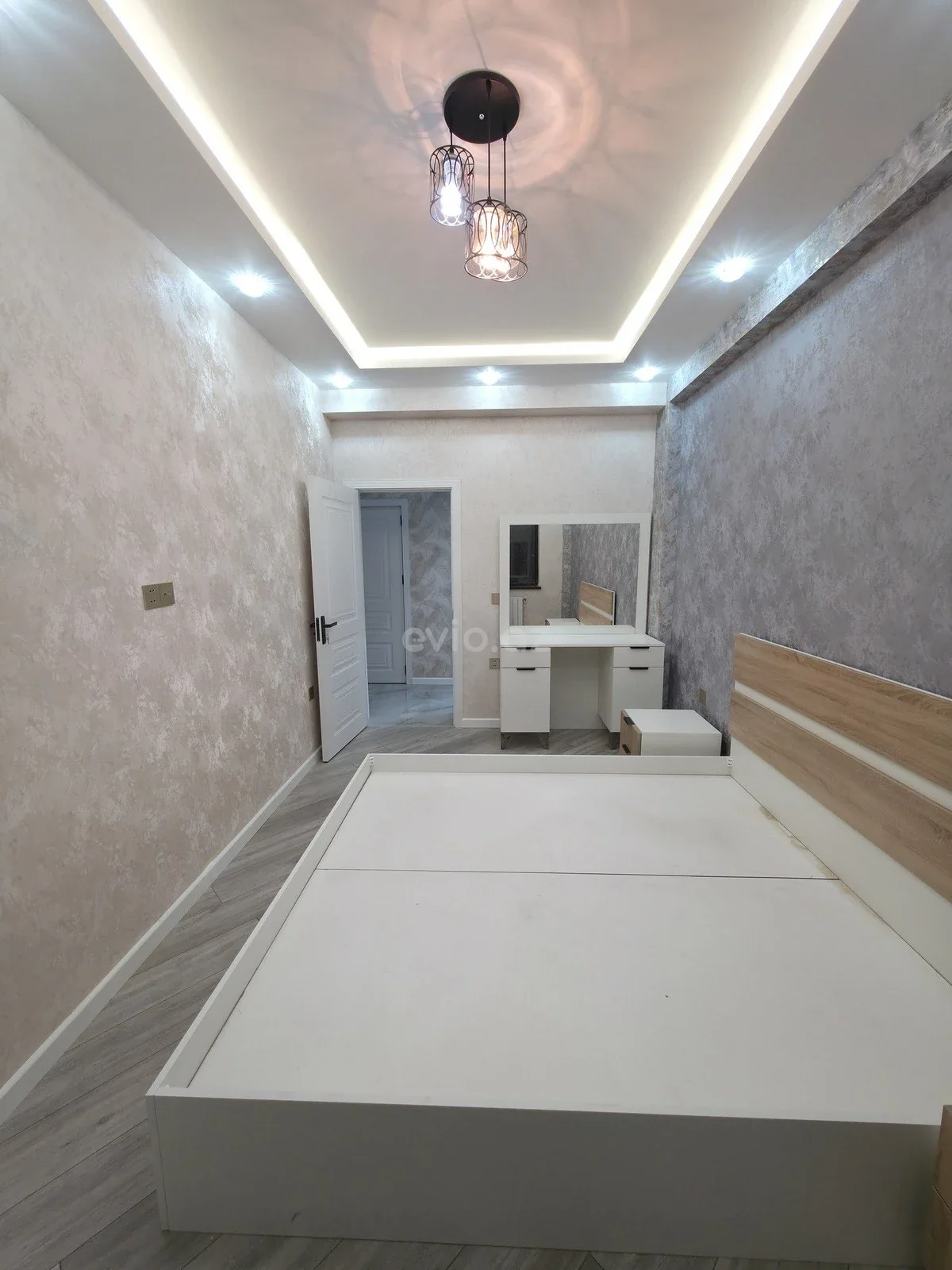 2 otaqlı tam təmirli mənzil satılır Qaraçuxur qəsəbəsində — Mənzil, Bakı (3)