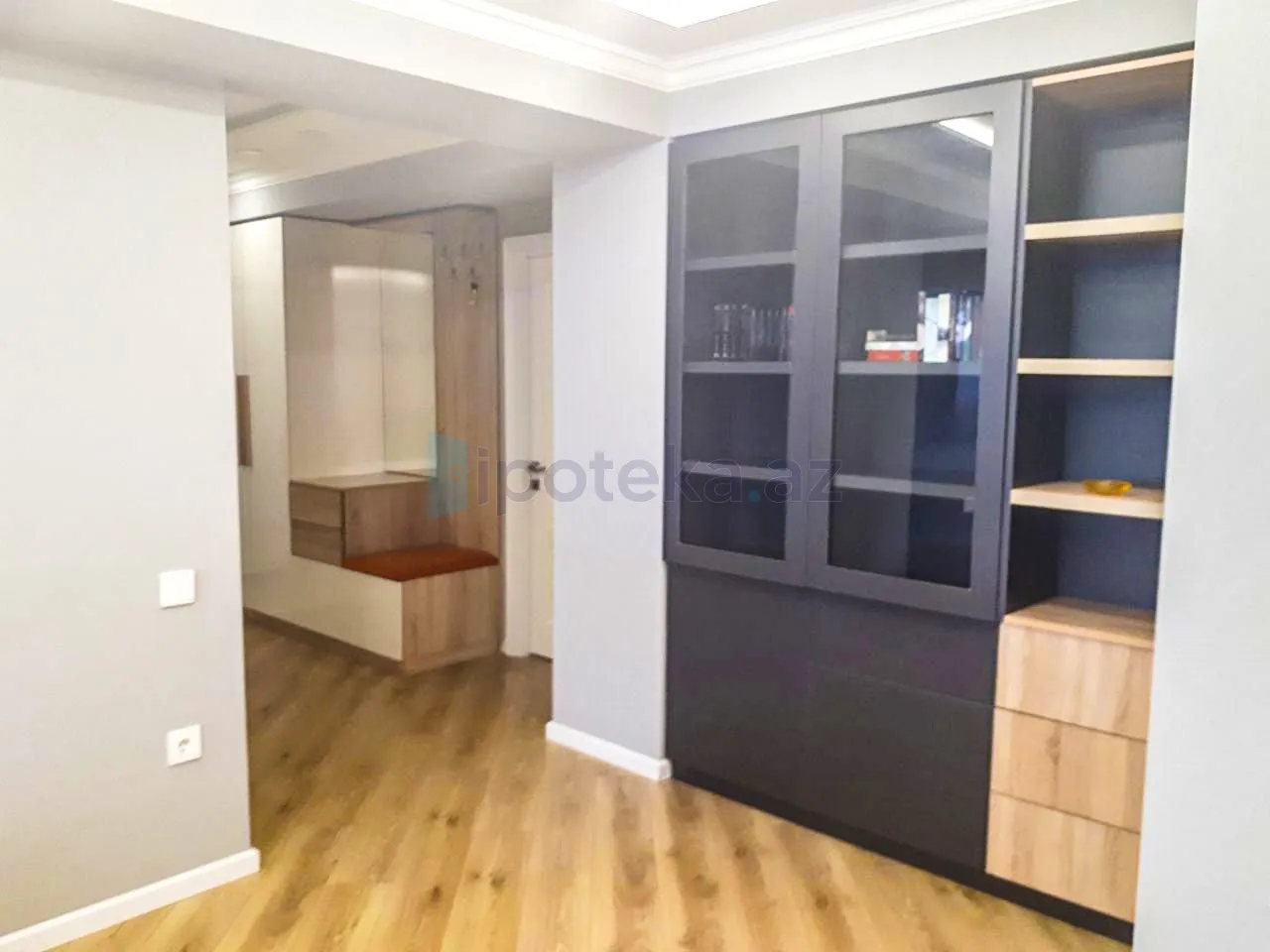 2 Otaq, Köhnə tikili, Səbail r., Badamdar q., 70.00 m² — Mənzil, Badamdar (12)