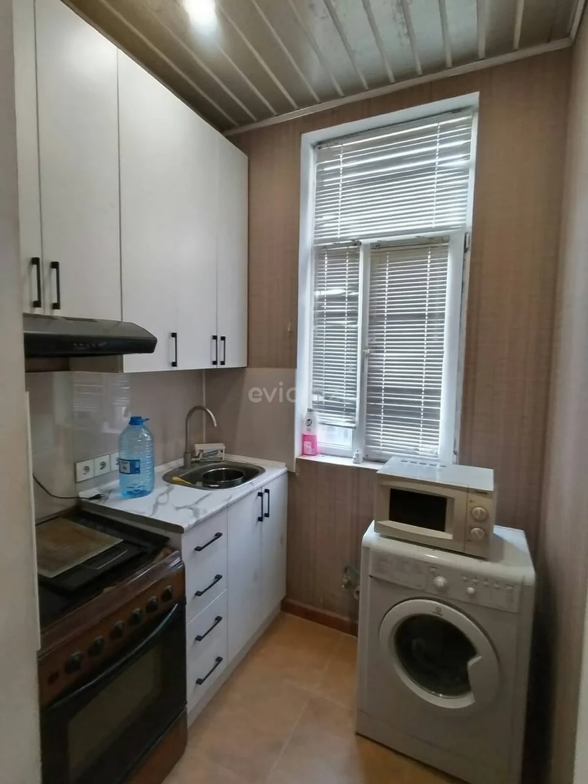 Kirayə 2 otaqlı mənzil 28 May metrosu yaxınlığında — Mənzil, Bakı (6)