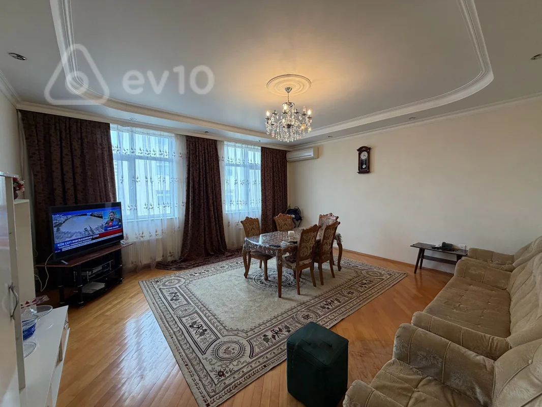 3 otaqlı mənzil, 125 m², Seyid Cəfər Pişəvəri küç — Bakı