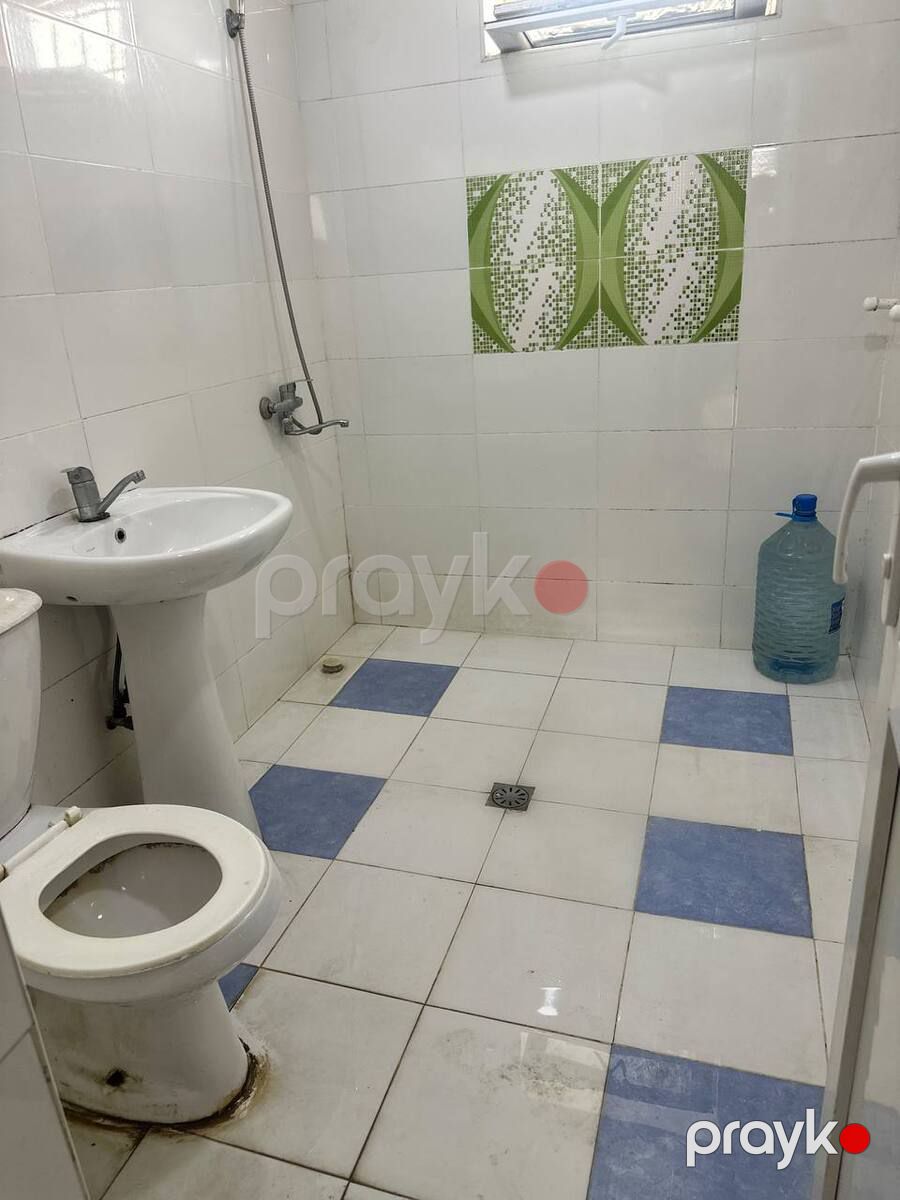 İcarəyə verilir 2 otaqlı köhnə tikili 34 m² — Mənzil, Bakı (5)