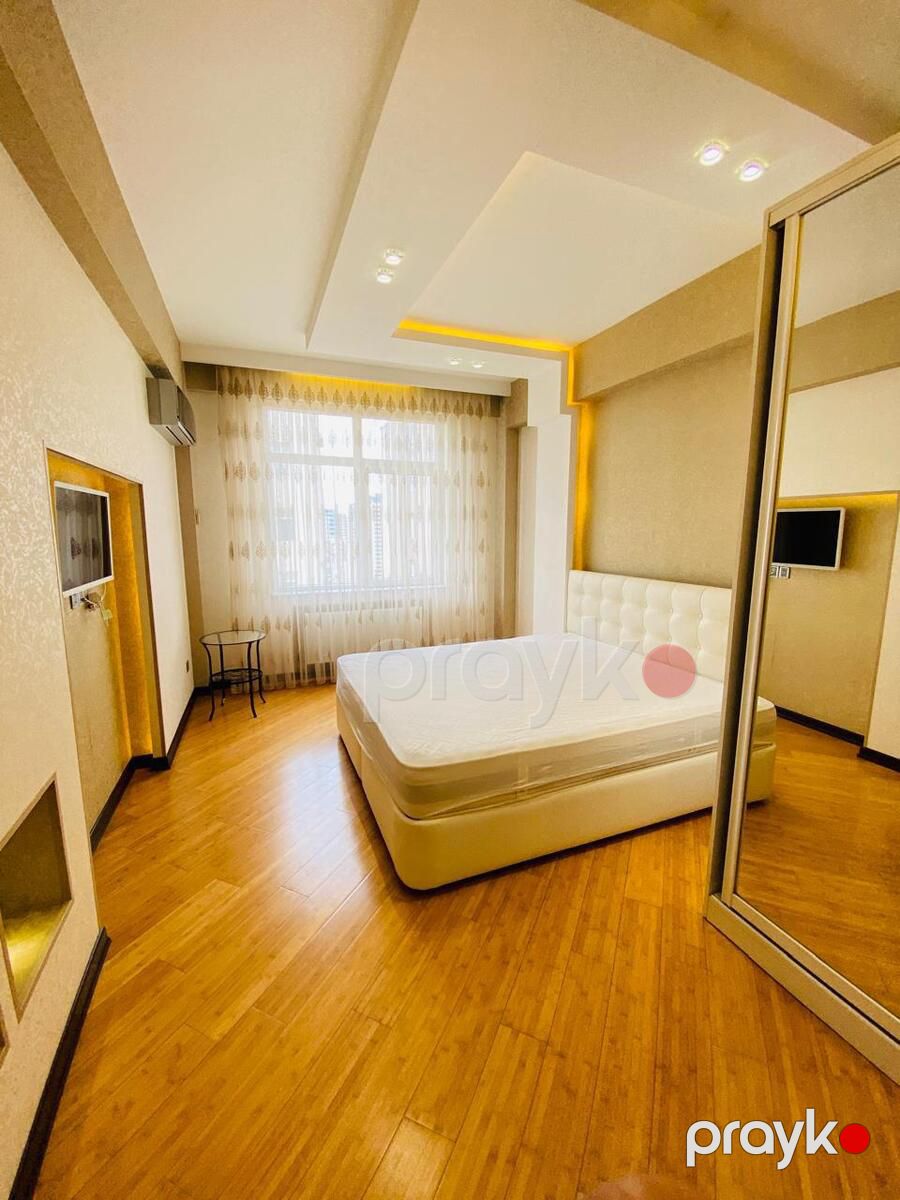 Satılır 3 otaqlı yeni tikili 130 m² — Mənzil, Bakı (8)