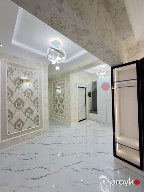 Satılır 3 otaqlı yeni tikili 122 m² — Bakı