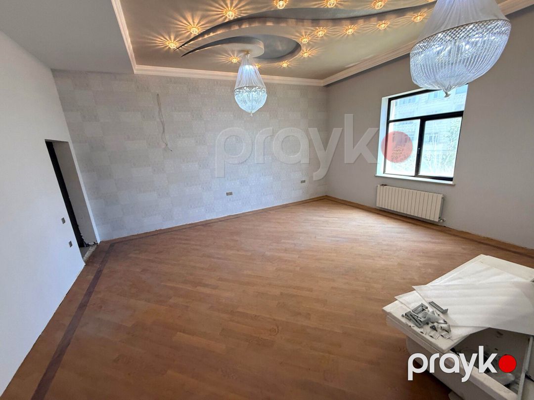 Satılır 9 otaqlı həyət evi/bağ evi 900 m² — Ev, villa, Bakı (10)