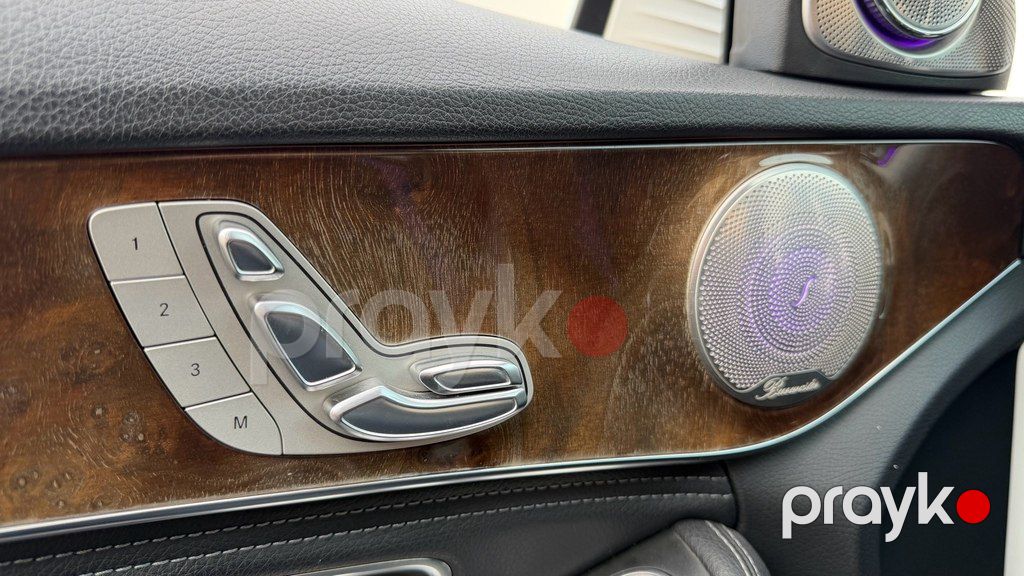 Mercedes C 300, 2.0 L, 2016 il, 261 000 km — Avtomobillər, Bakı (7)