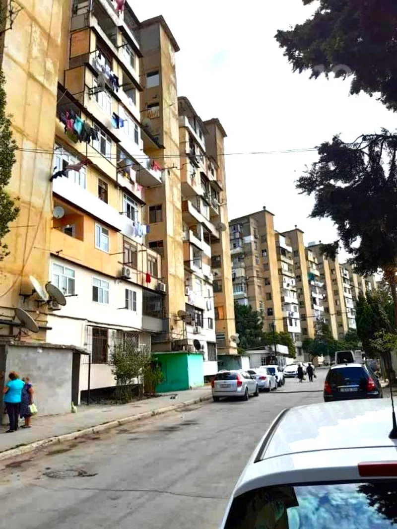 3 otaqlı mənzil, 70 m², Əhmədli qəs.Gəncə pr — Bakı