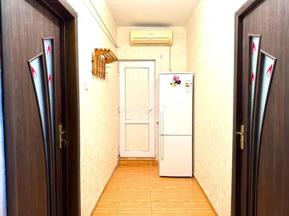 2 otaqlı orta təmirli mənzil satılır Bakıxanov qəsəbəsində — Mənzil, Bakı (10)