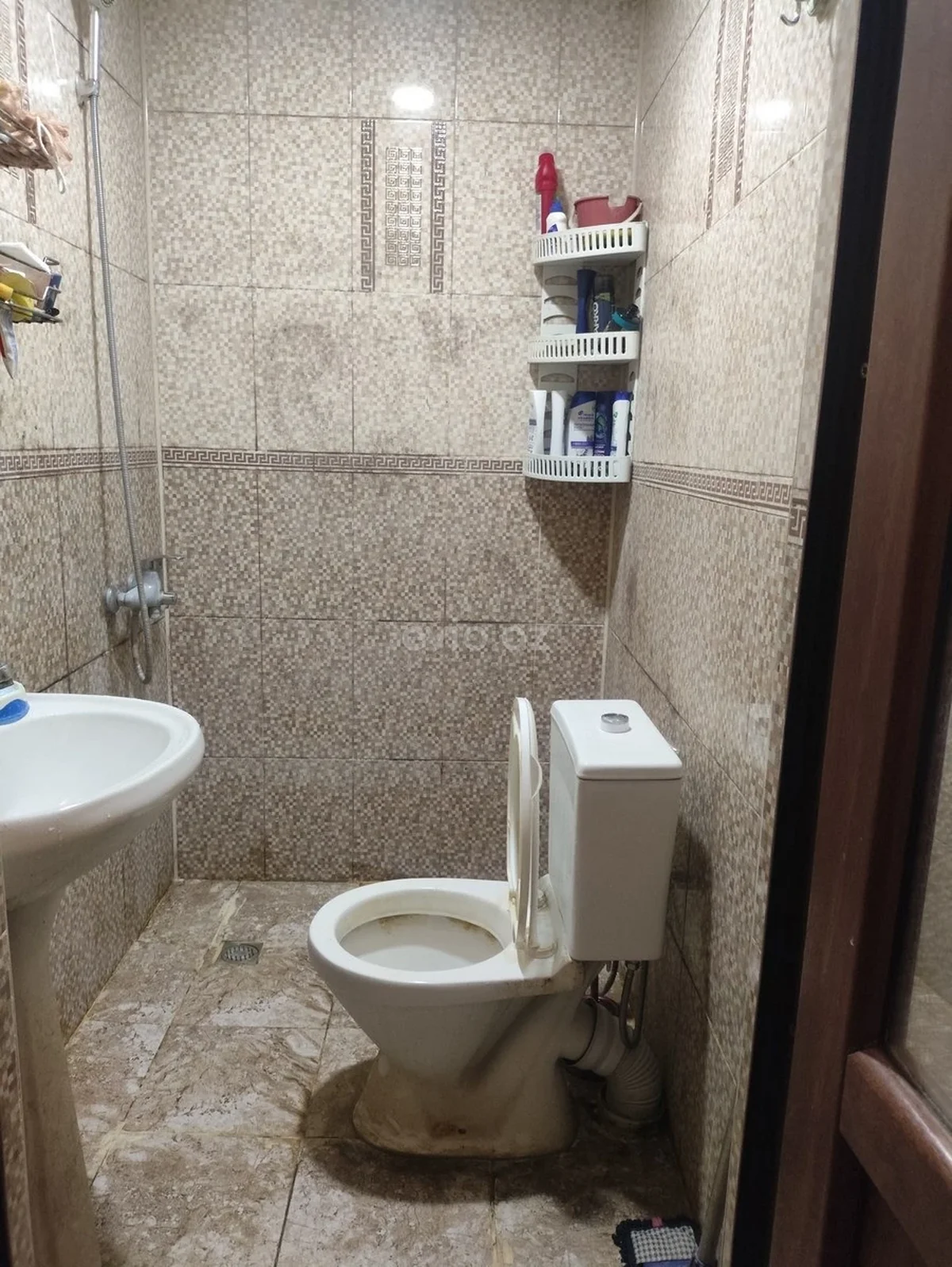 Kirayə 2 otaqlı mənzil İnşaatçılar metrosu yaxınlığında — Mənzil, Bakı (6)