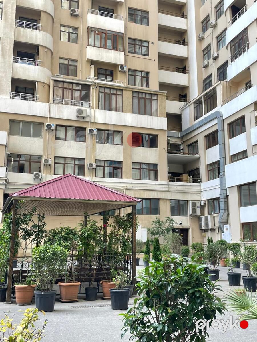Satılır 4 otaqlı yeni tikili 221 m² — Mənzil, Bakı (2)
