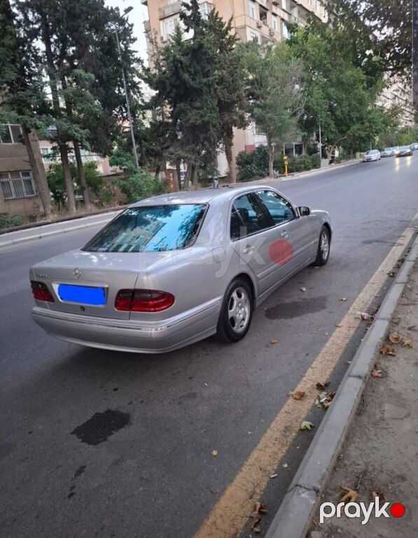 Mercedes E 320, 3.2 L, 1999 il, 360 000 km — Avtomobillər, Bakı (4)