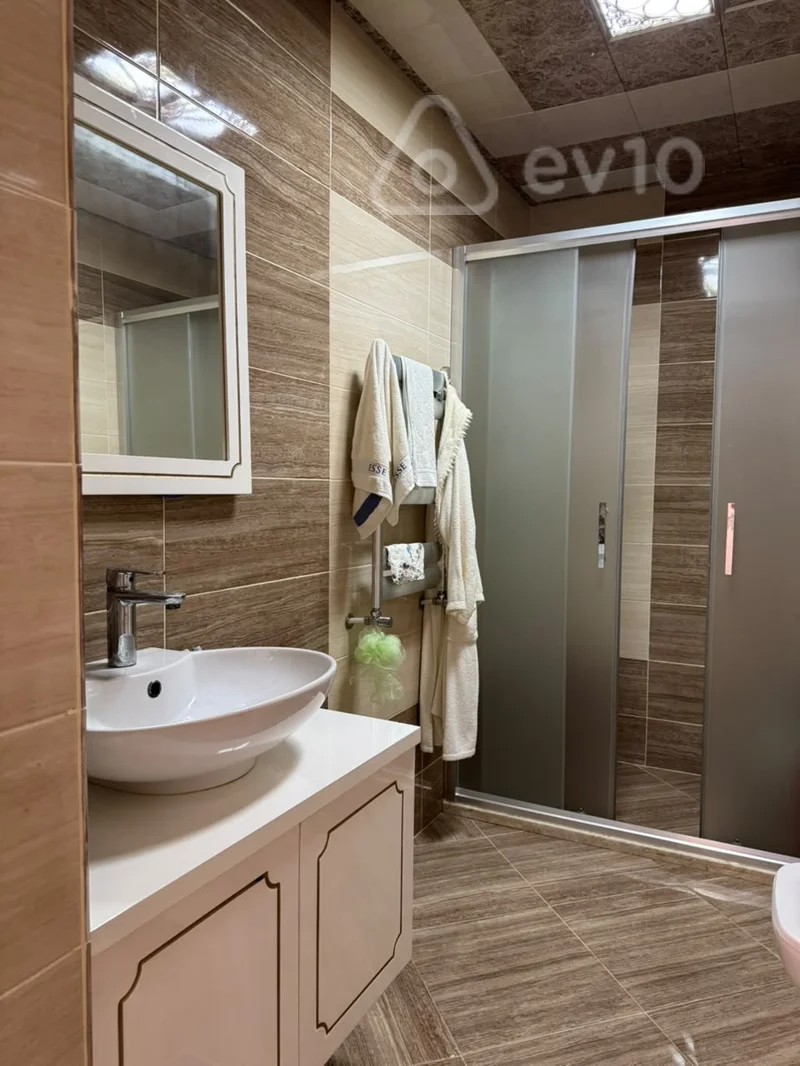 2 otaqlı mənzil, 86 m², 28 may metrosu — kirayə — Mənzil, Bakı (10)