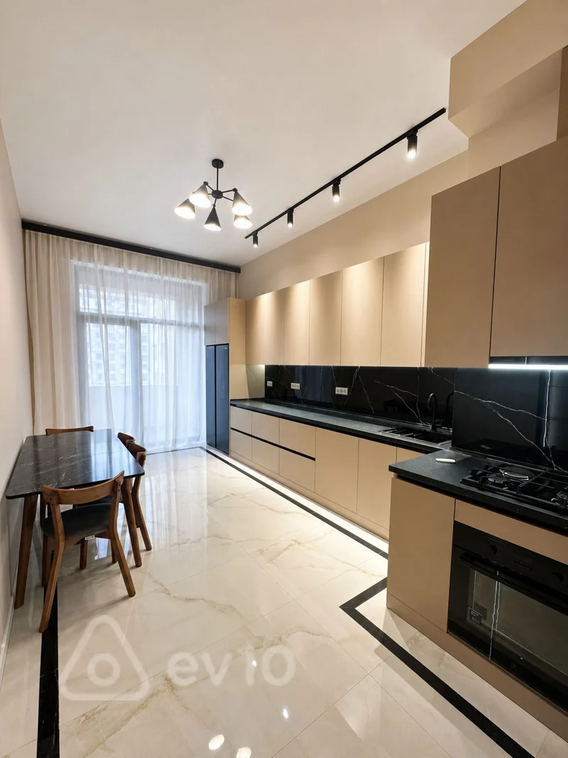 3 otaqlı mənzil, 120 m², Azadlıq prospekti — kirayə — Mənzil, Bakı (2)