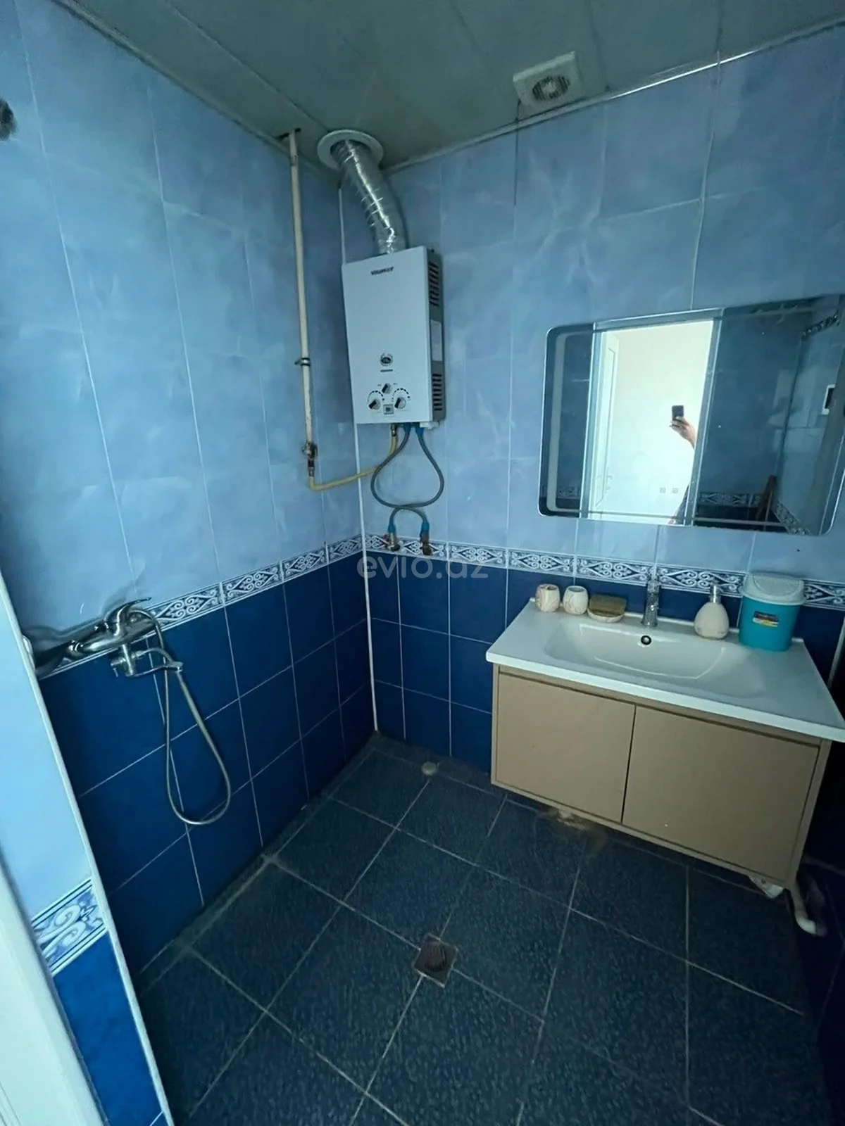 2 otaqlı orta təmirli mənzil satılır Bakıxanov qəsəbəsində — Mənzil, Bakı (8)