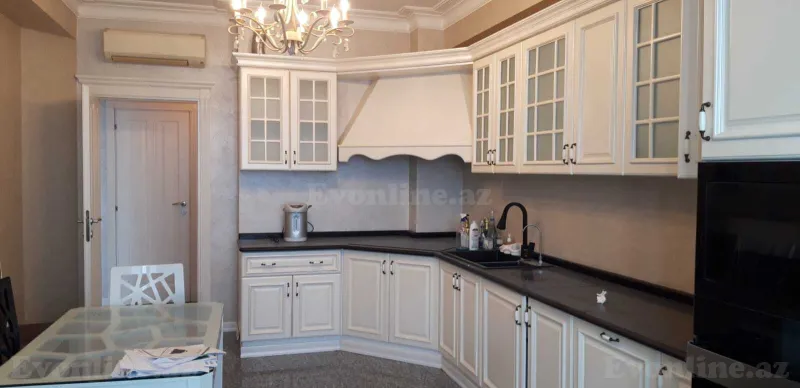 Satılır 3 otaqlı Mənzil Yeni tikili 175 m² Bakı, Yasamal r., Nizami m — Mənzil, Bakı (3)