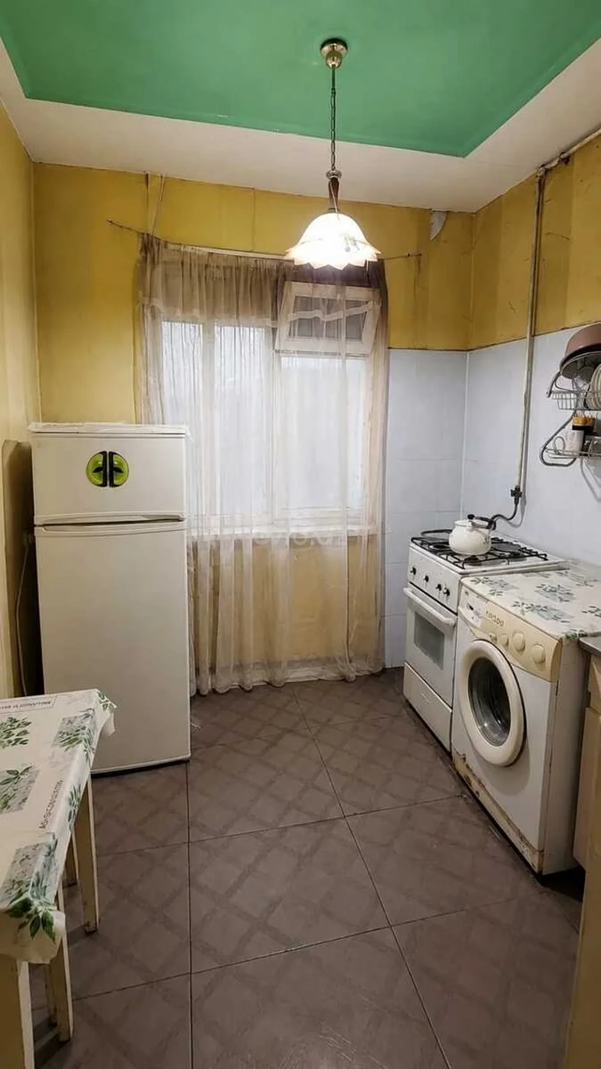 1 otaqlı orta təmirli mənzil satılır 8-ci kilometr qəsəbəsində — Mənzil, Bakı (3)