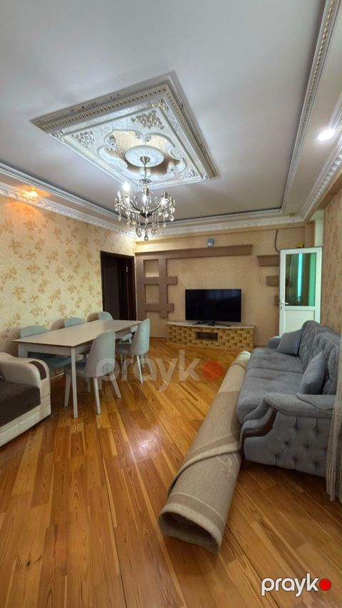 Satılır 3 otaqlı yeni tikili 130 m² — Bakı
