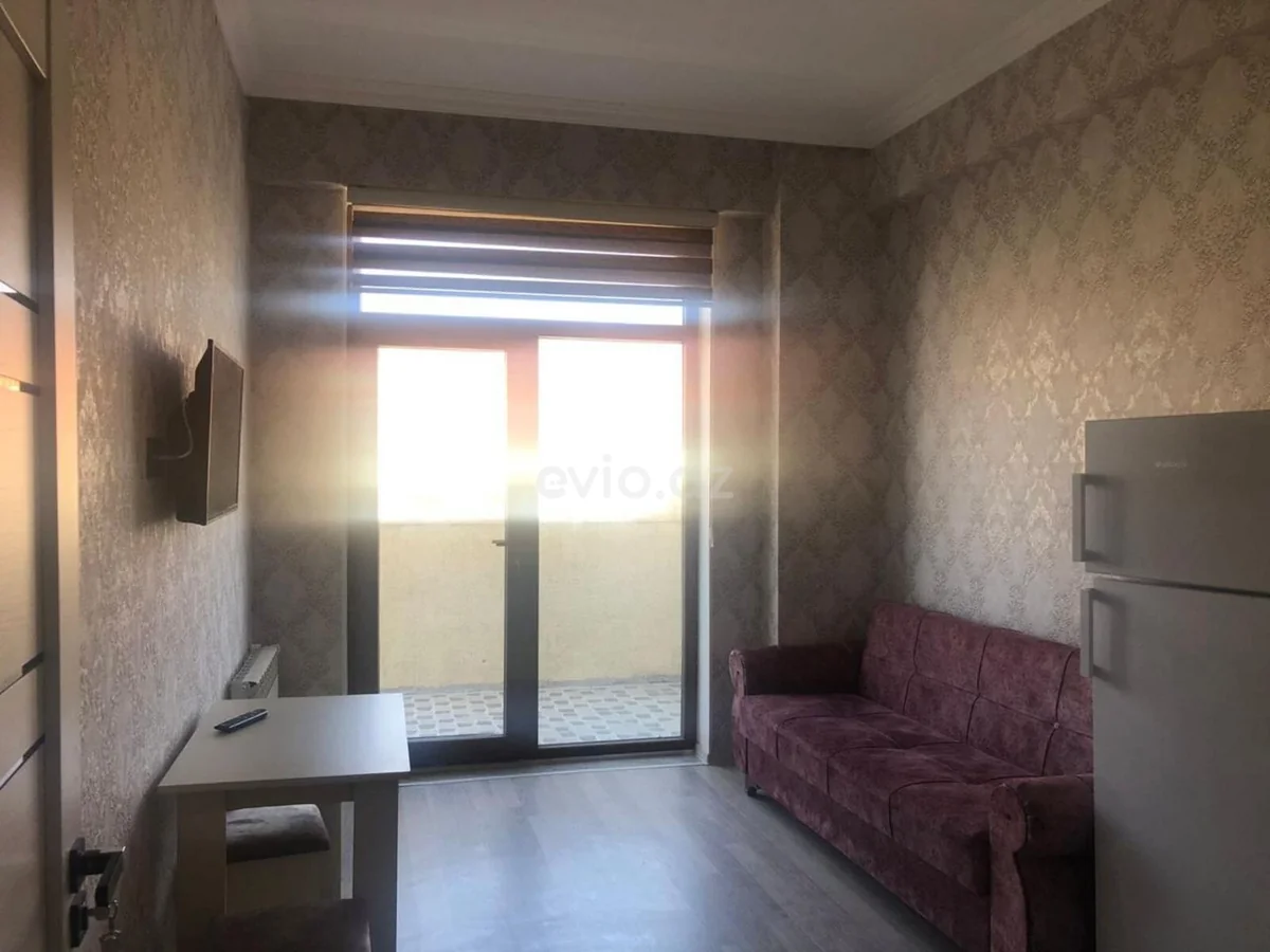 2 otaqlı tam təmirli mənzil satılır Bakıxanov qəsəbəsində — Mənzil, Bakı (3)