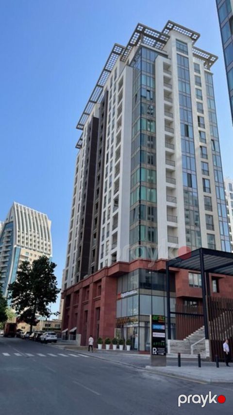 Satılır 4 otaqlı yeni tikili 180 m² — Bakı