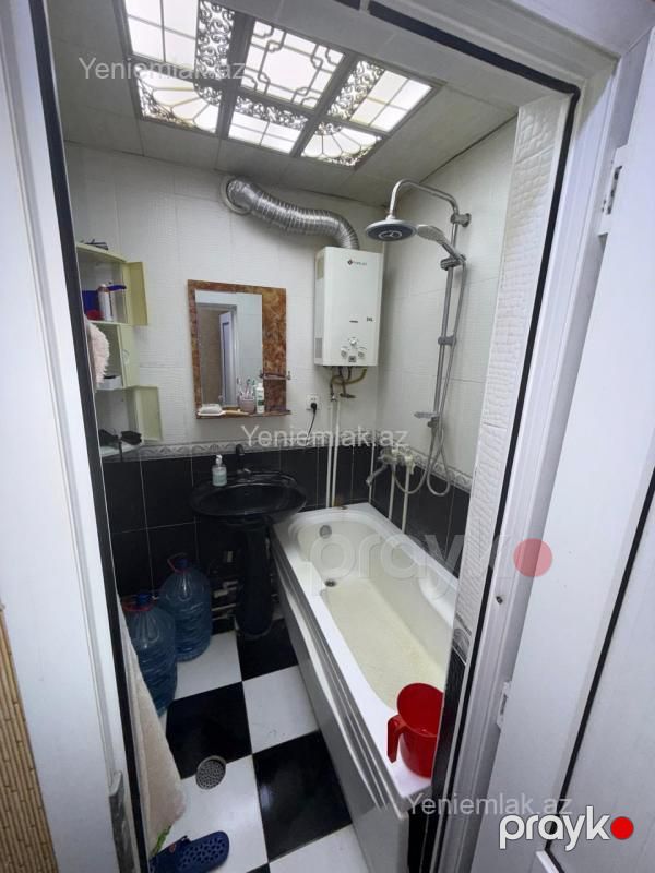 Satılır 3 otaqlı Bina evi menzil (Köhnə tikili), 72 m², 18-ci mikrorayon — Mənzil, Sumqayıt (10)