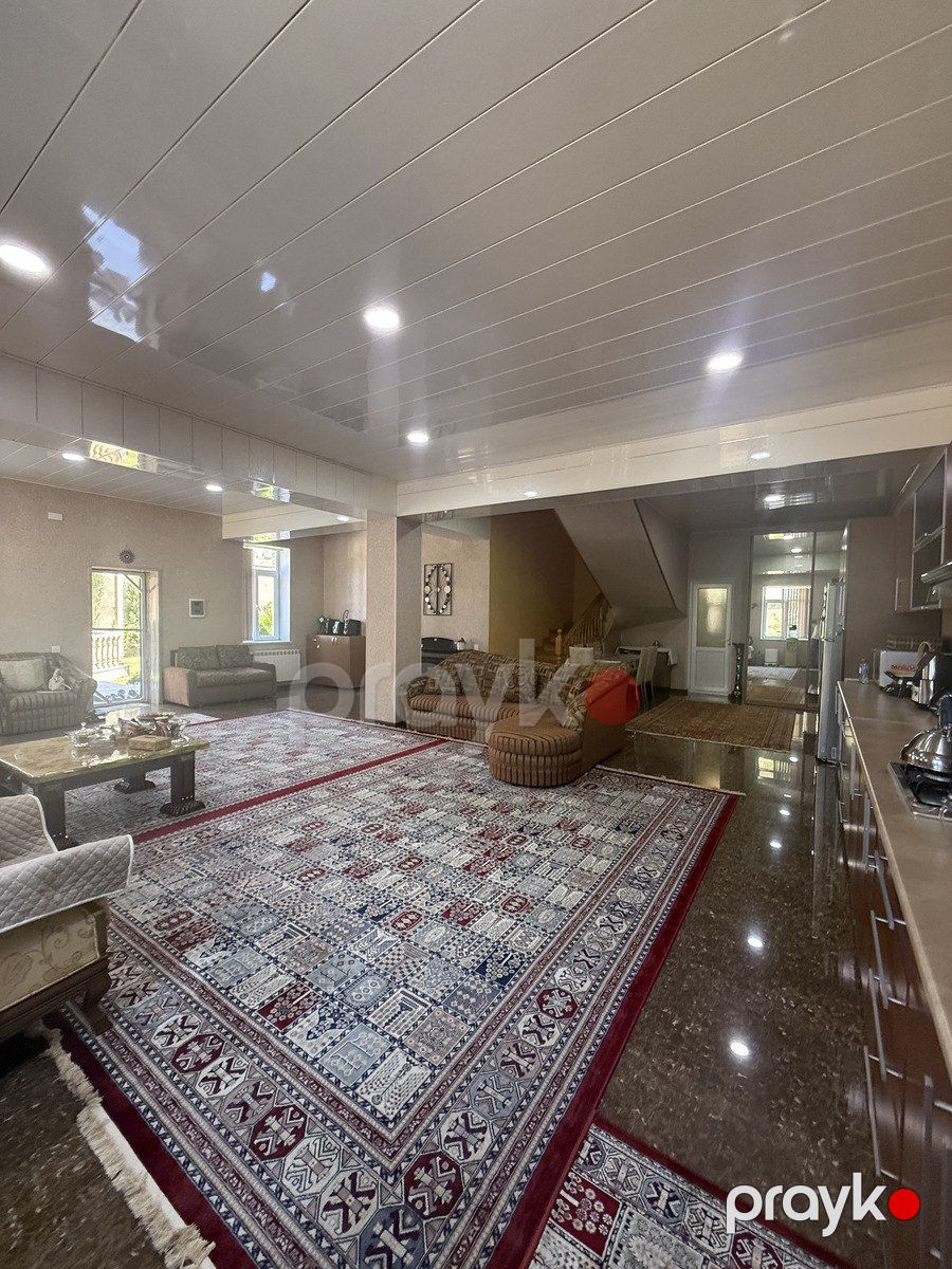 Satılır 8 otaqlı həyət evi/bağ evi 300 m² — Ev, villa, Bakı (10)