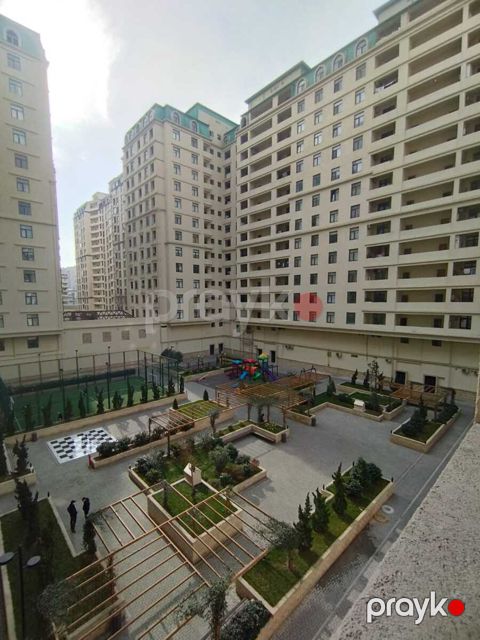 Satılır 4 otaqlı yeni tikili 176 m² — Bakı