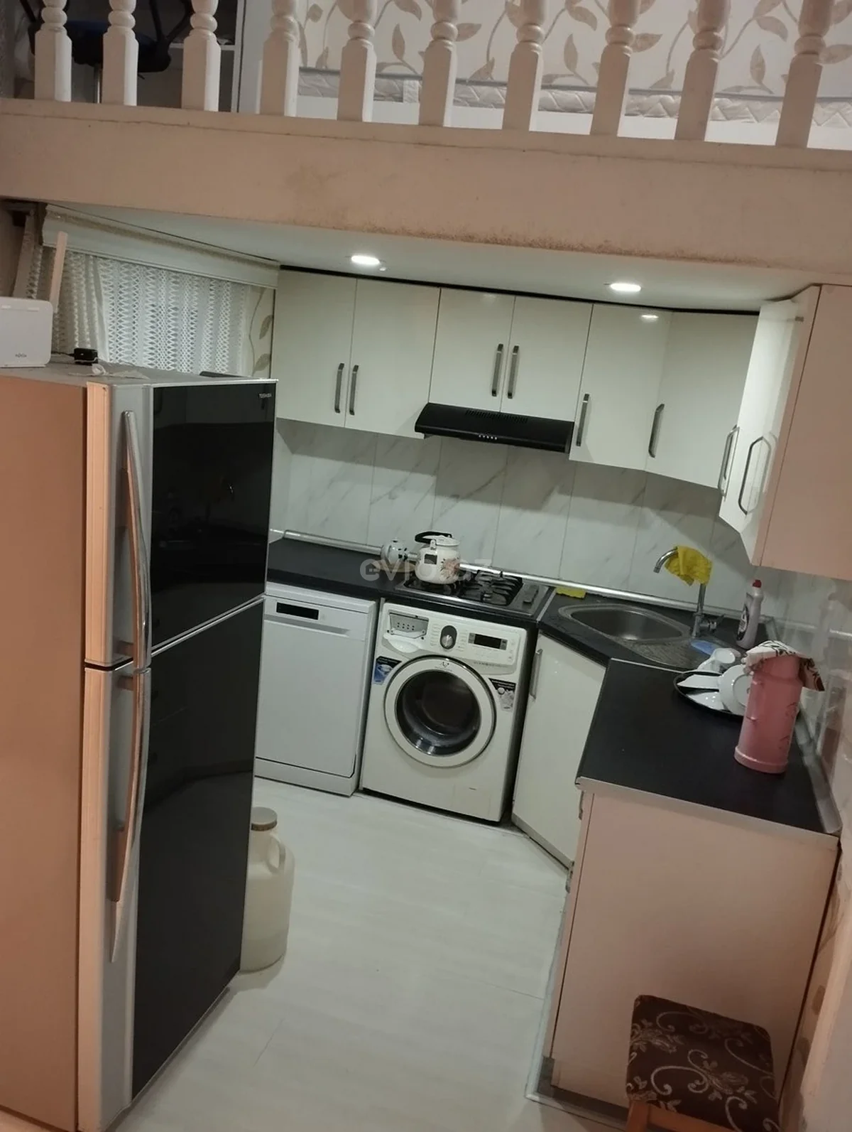 Kirayə 3 otaqlı mənzil 28 May metrosu yaxınlığında — Mənzil, Bakı (3)