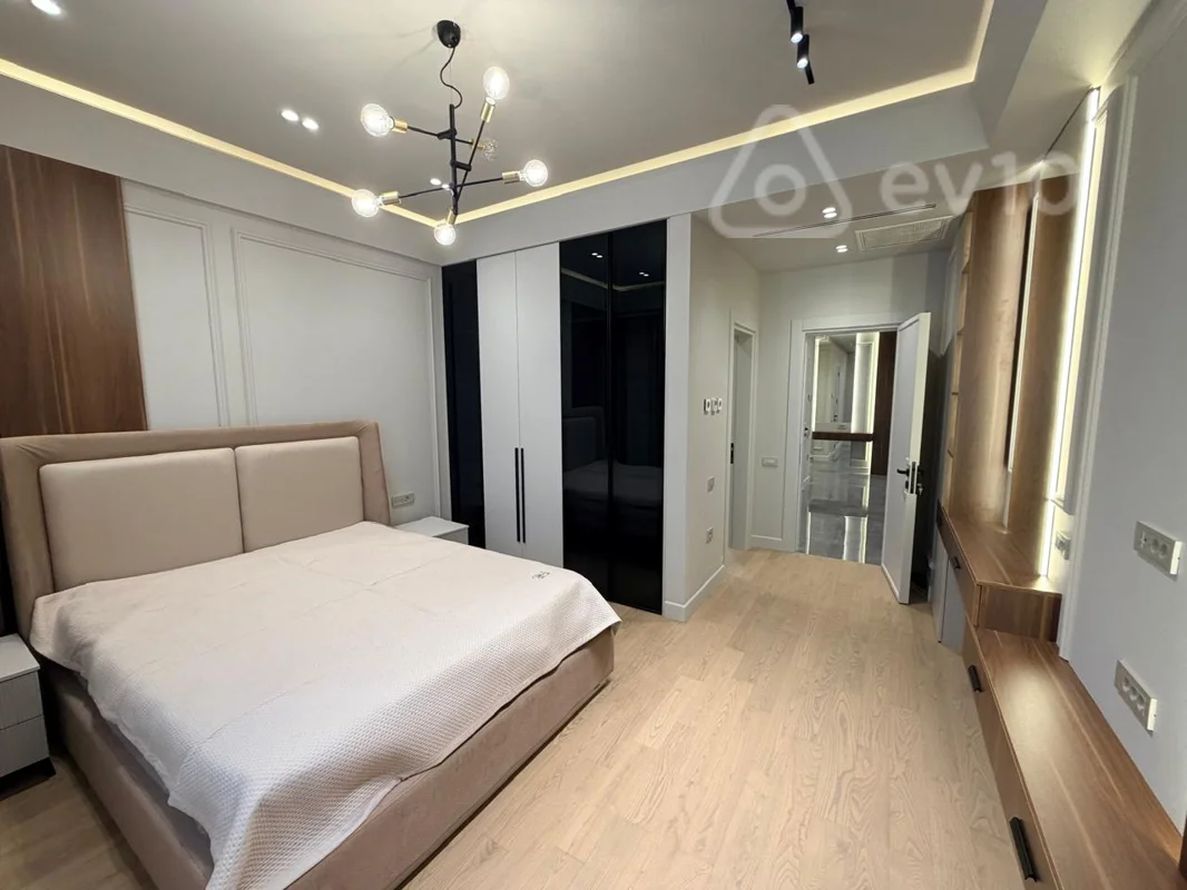 3 otaqlı mənzil, 160 m², Mərkəzi Bulvar küç — kirayə — Mənzil, Bakı (10)