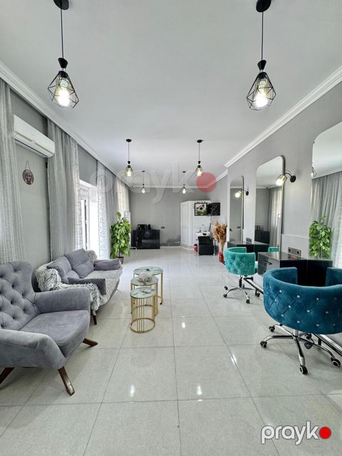 Satılır obyekt 40 m²