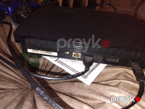 Sony PlayStation 3 (PS3) Slim oyun konsolu 2 qara pult orjinal göy — Bakı