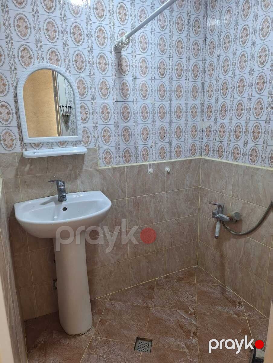 Satılır 2 otaqlı köhnə tikili 50 m² — Mənzil, Bakı (12)