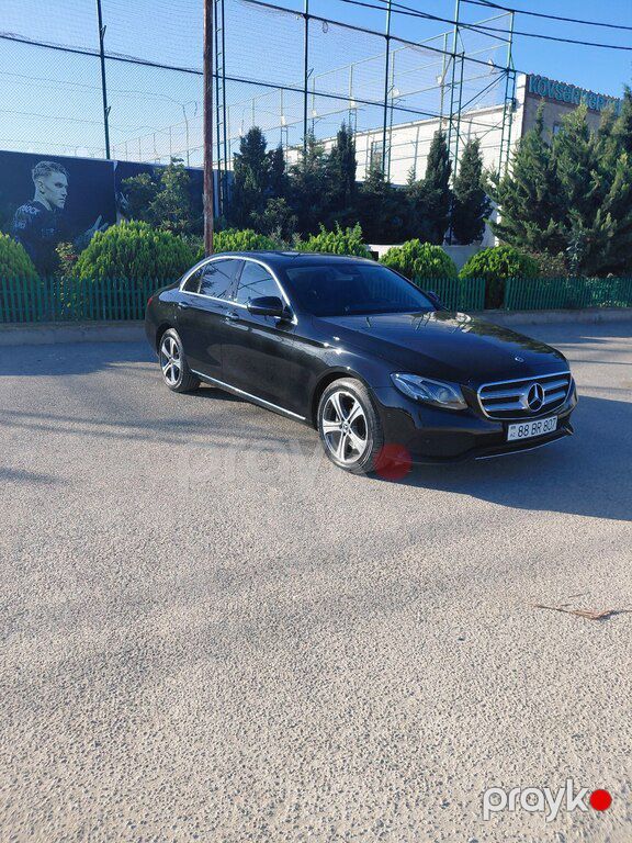 Mercedes E 220 d, 2.0 L, 2019 il, 200 700 km — Avtomobillər, Bakı (10)
