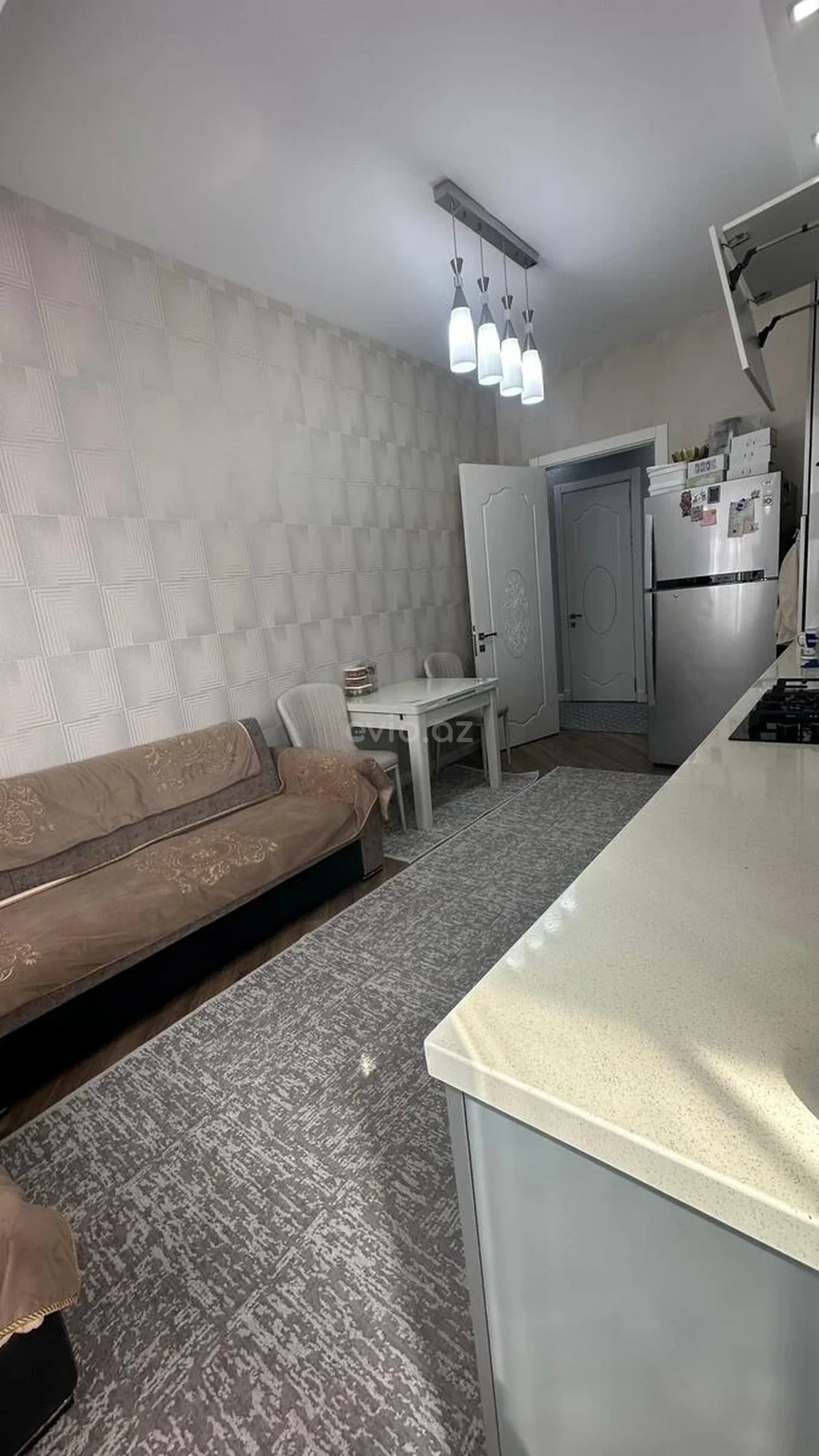 Kirayə 2 otaqlı mənzil Xalqlar Dostluğu metrosu yaxınlığında — Mənzil, Bakı (3)