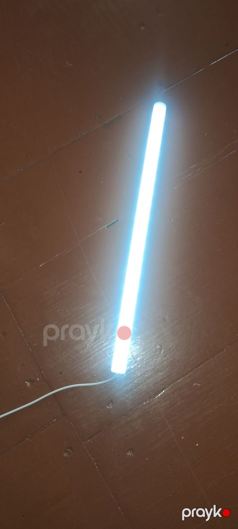İşlənmiş, LED lampa, Zəmanətsiz, Pulsuz çatdırılma — Xırdalan