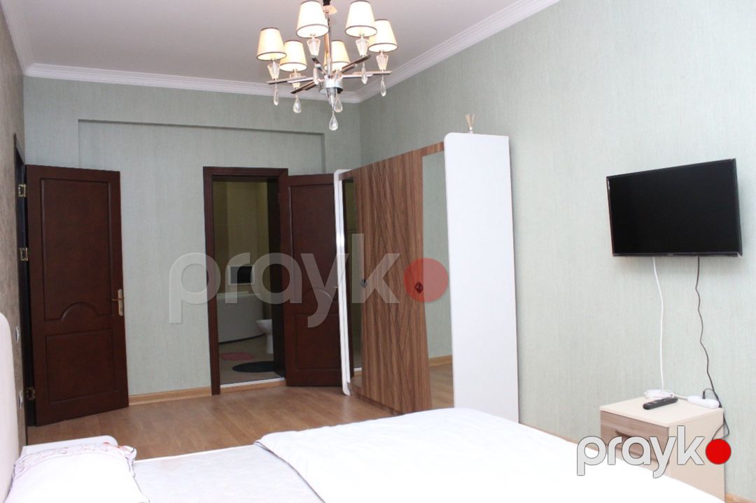Satılır 4 otaqlı yeni tikili 216 m² — Mənzil, Bakı (12)