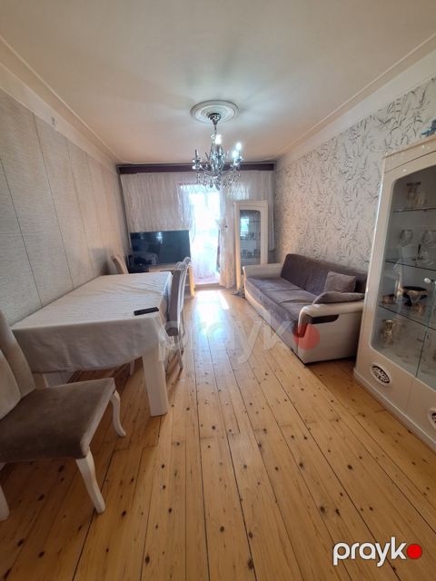 Satılır 3 otaqlı köhnə tikili 72 m² — Bakı