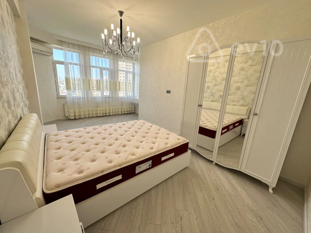 3 otaqlı mənzil, 90 m², Abbas Mirze Serifzade kucesi — kirayə — Mənzil, Bakı (2)
