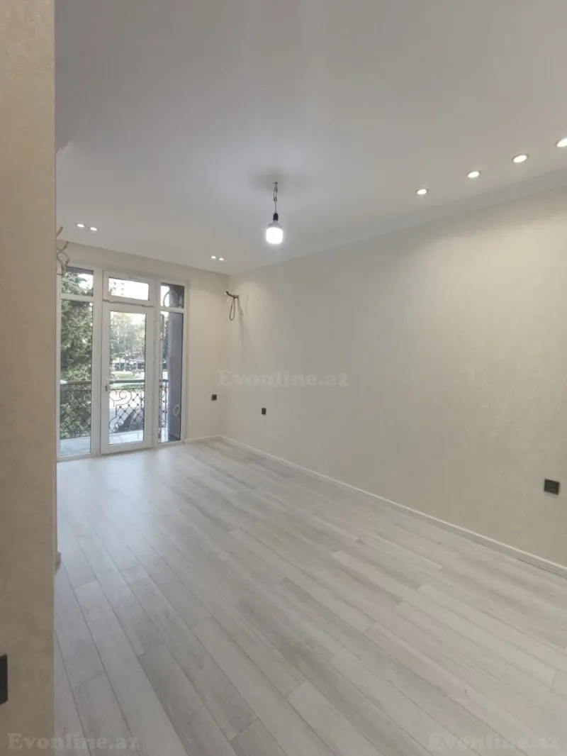 Satılır 1 otaqlı Mənzil Köhnə tikili 36 m² Bakı, Nəsimi r., 28 May m — Mənzil, Bakı (5)